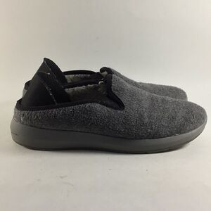 Earth guru womens slip on shoes comfort flats light gray size 7 B